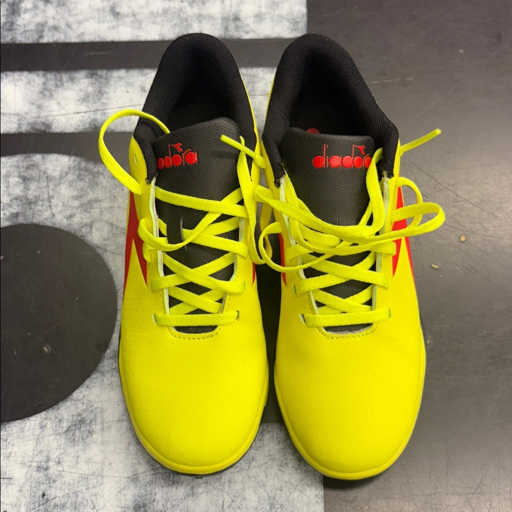 Diadora Neon Yellow and Black Athletic Turf Shoes